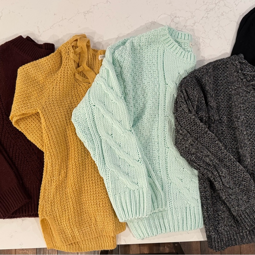 Aeropostale Women's Sweaters - Mustard, Mint, Charcoal, Burgundy
